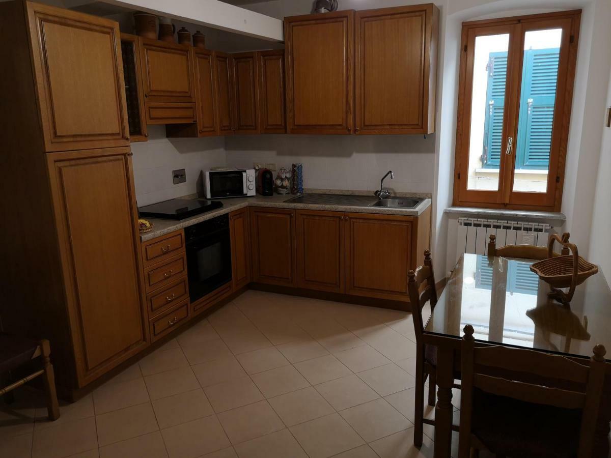 Ca' Dei Nogi - Appartamento A Riomaggiore Exteriör bild
